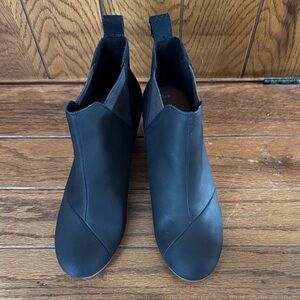 Toms Sleek Black Ankle Booties